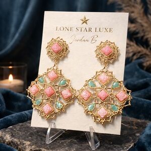 NWT Kendra Scott Mallory Rose Statement Earrings